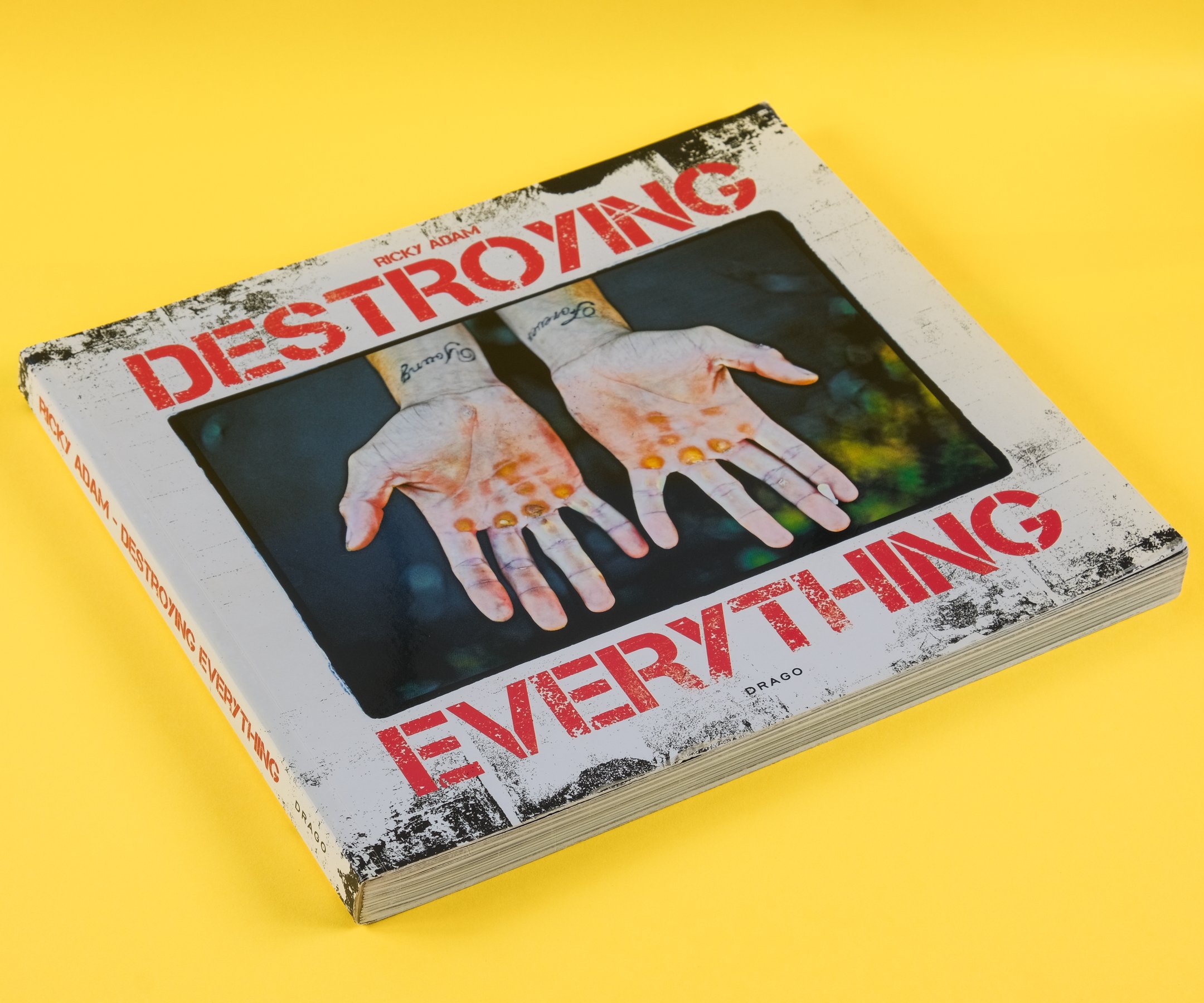 Ricky Adam Destroying Everything 洋書 写真集 - 洋書